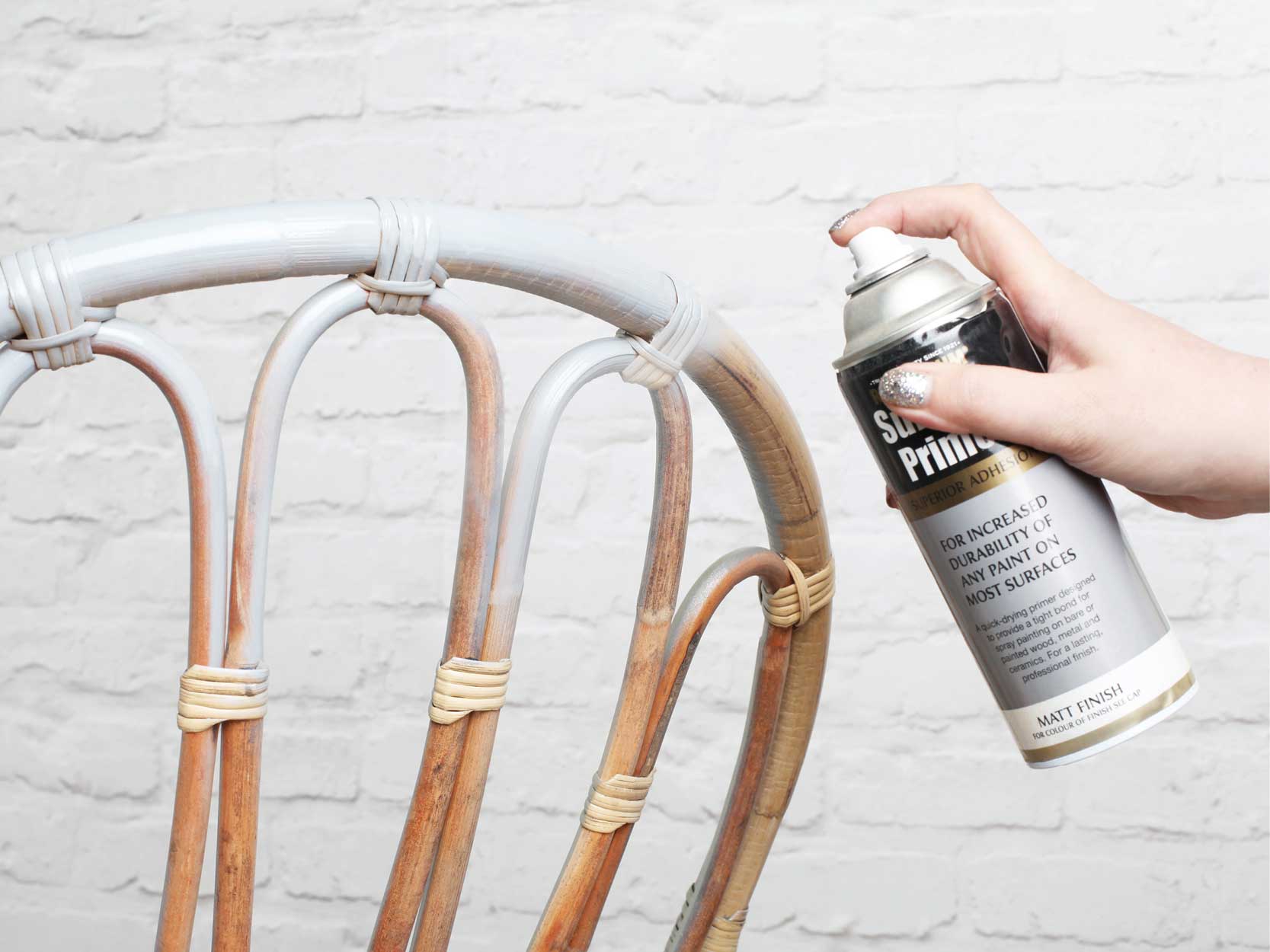 How to create a metallic white gold chair - Rustoleum Spray Paint